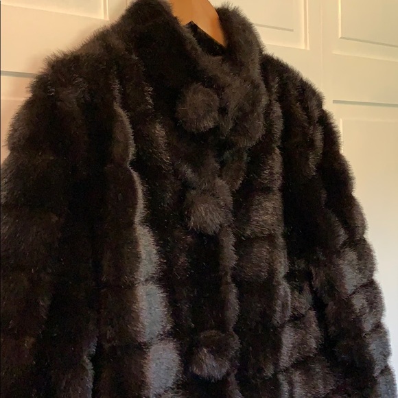 Fun faux fur with Pom Pom buttons - Picture 6 of 9